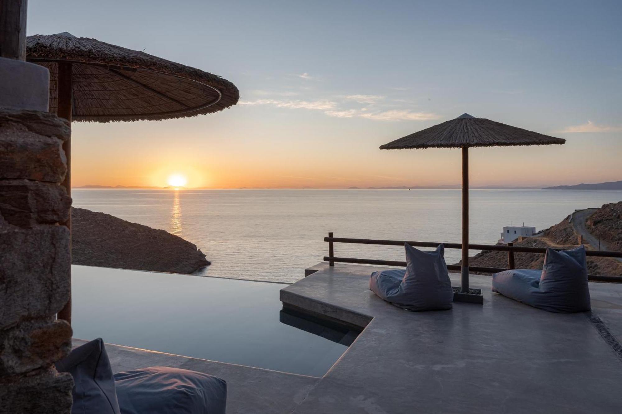 Kastella Sunset Four Villa Kythnos